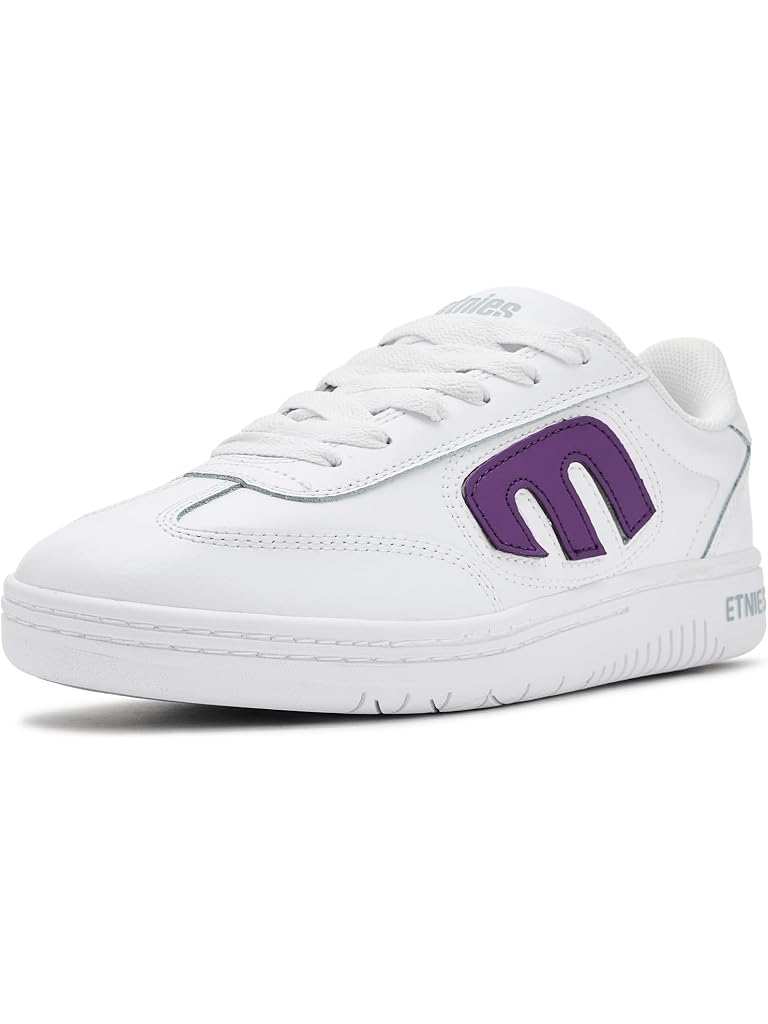 White etnies Locut