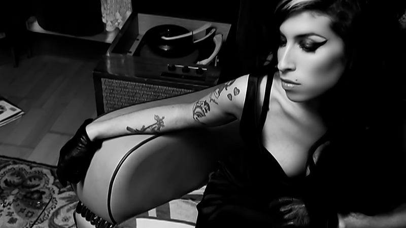 File:Amy Winehouse, Back to Black (Phil Griffin).png