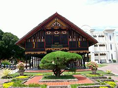 Rumoh Aceh di Museum Negeri Aceh