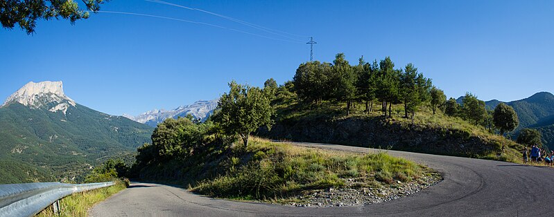 File:Pyrenees trip18.jpg