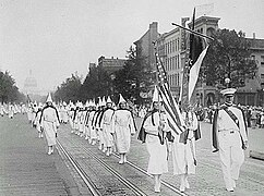 Membros do Ku Klux Klan (KKK), en Washington, D.C. en 1928