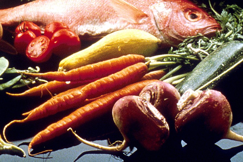 File:Good Food Display - NCI Visuals Online; Carrot.jpg