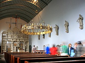 Chiesa di Sant'Antonio con il lampadario Thietmar e il pontile della cattedrale (prima del 2010)