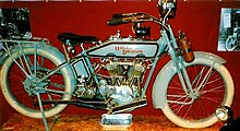 Harley Davidson 1916 року зі двигуном 1000cc.
