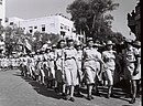 חיילות חיל נשים צועדות במצעד "יום המדינה" ברחוב אלנבי בתל אביב, בשנת 1948.