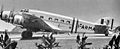 Un aereo di linea tri-motore italiano Savoia-Marchetti S.M.81 a Howard Field nel 1942. Il mezzo, acquistato dagli Stati Uniti dalla compagnia aerea italo-latinoamericana (LATI), fu sequestrato in Cile da funzionari del governo locale e donato all'esercito degli Stati Uniti a causa della carenza di trasporti in America centrale