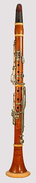 Iwan Müller klarinett med 13 nycklar med läderklädsel och infällda koniska tonhål (1812)