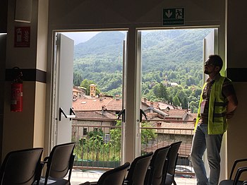 Blick aus einem Konferenzsaal auf Esino Lario
