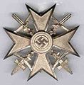 西班牙十字勳章，內戰結束後表現良好的德國士兵會被授頒此勳章，最高級別為「鑽石級」。