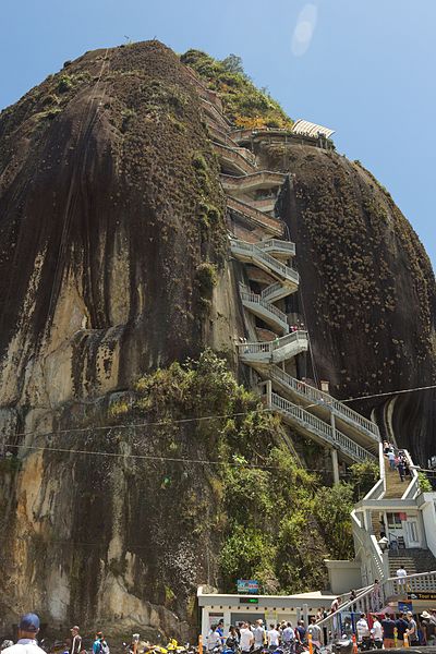 El Peñol de Guatapé desde el lado norte; Guatapé, Departamento de Antioquia, Colombia. El Peñol de Guatapé (The Rock of Guatape), from the north side; Guatapé, Antioquia department, Colombia.