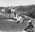Бошњаци чине молитву на отвореном, ца. 1906. год.