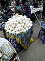 Nigerian food: fufu wey dem dey sell for de street insyd Lagos