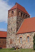 Dorfkirche in Werder, zu Jüterbog, Feldsteinturm mit Glockengeschoss aus Backstein