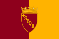 Variante della bandiera caricata con lo stemma, dal 2004