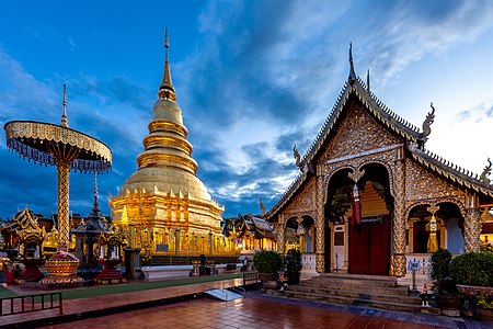 Main stupa of Wat Phra That Hariphunchai, Lamphun province. Photographer: Supanut Arunoprayote