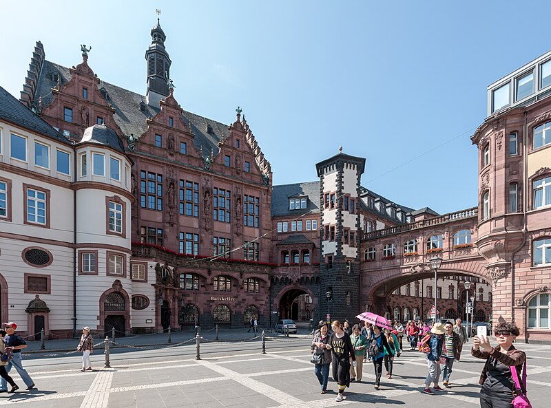 File:Frankfurt am Main, Rathaus -- 2015 -- 6746-7.jpg