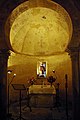 Intérieur d'une des absides de Santiago de Peñalba.