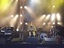 اجرای د ورو در جشنوارهٔ موسیقی پینک‌پاپ (۲۰۰۸)