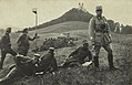 初期のチェコスロバキア軍。ウラジオストク型の帽子には部隊番号が記載されているほか、後方にもベレー帽をかぶった兵士がいる（1919年6月）