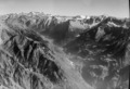 Val Bregaglia, historisches Luftbild von Werner Friedli (Fotograf) (1954)