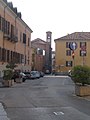 Piazza san Giuseppe, a sinistra il palazzo Roero poi Pelletta di Cortazzone, in fondo, i resti di porta San Martino, a destra la casa Roero di via Grassi