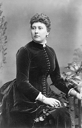 Беатриса в 1886 году