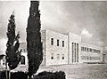 בנין מדעי הרוח בהר הצופים, כיום משמש את הפקולטה למשפטים. נבנה בשנת 1941