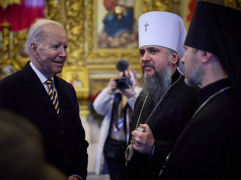Файл:Joe Biden in Ukraine.jpeg