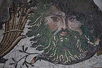 «Рослинний персонаж», мозаїка V ст. н.е. Музей мозаїк Великого палацу, Стамбул, Туреччина